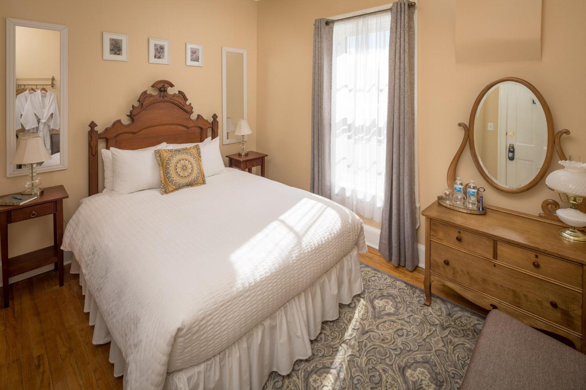Room 4