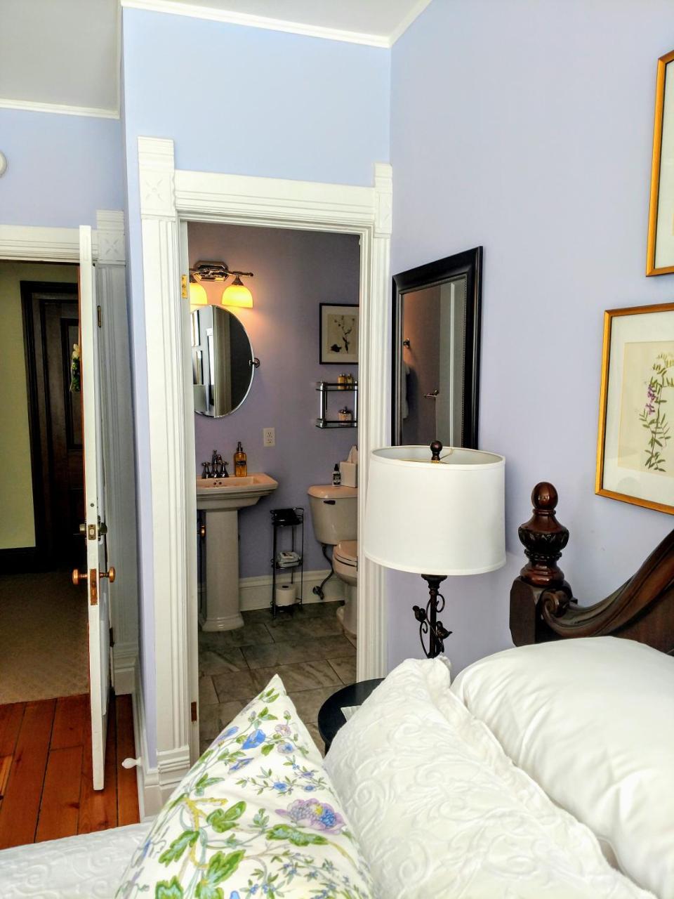 King Room Spa Bath