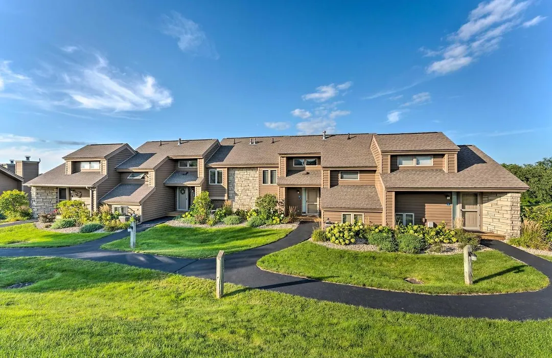 Galena Gem With Fire Pit On Eagle Ridge Fairway-1