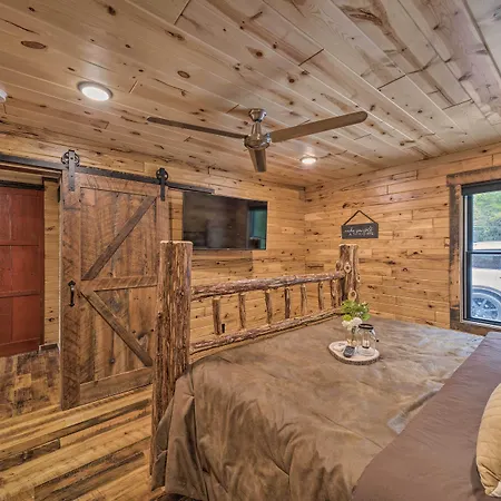 Galena Cabin W/ Wraparound Porch & Game Room!-3